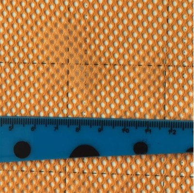 PH-YN  反光硬網布  成份：100%滌綸   3空1圓孔網布 正面照